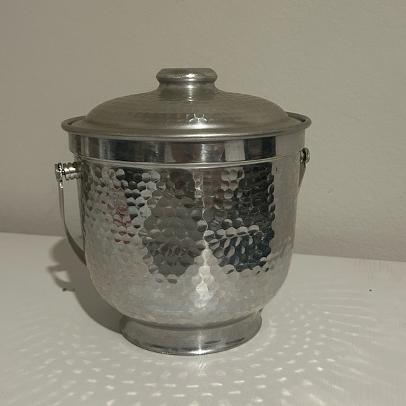 Vintage Mid-Century Hammered Aluminum Ice Bucket - Picture 1 of 5